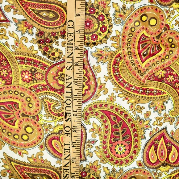 Vintage Polished Cotton Golden Paisley Fabric With Red & Yellow Accents 70L x 45 - Picture 9 of 12